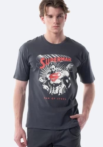 Camiseta de manga corta y cuello redondo de Hombre Superman de WARNER BROS tallas S,M - Carrefour