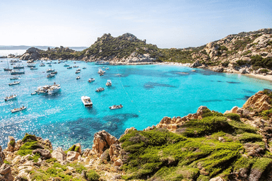 CERDEÑA ¡VUELA AL PARAÍSO ESTE VERANO! 7 NOCHES: VUELOS Directos+APARTAMENTOS céntricos a un paso de la playa con piscina | Badesi (sep) - Traventia
