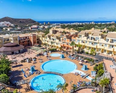 Tenerife, 3 Noches: Granada Park Apartments, Los Cristianos (Arona, Tenerife) en Sólo Alojamiento, septiembre y octubre - BuscoUnChollo