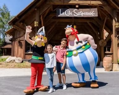 Séjour 2J/1N Parc Astérix avec Billet 1 Jour pour 2 pers. - Hôtel 3*, avec Petit-Déjeuner, Accès Privilégié au Parc - Ex : Du 15/09 au 16/09 - Showroomprivé