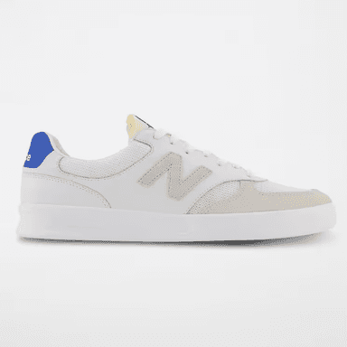 Chaussures New Balance 300 - en Nubuck, Blanc & Bleu, Tailles du 36 au 46,5 - Showroomprivé