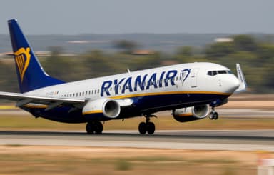 Sélection de vols Ryanair en promotion - Vols dès 15€ pour Birmingham, Londres, Ibiza… - Ryanair