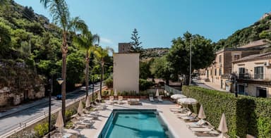 Séjour Bien-Être 4J/3N en Sicile pour 2 personnes à l'Hôtel 4★, Location de Voiture, Petit-Déj, Spa & Piscine - Ex : Du 28/09 au 01/10 - Voyage Privé