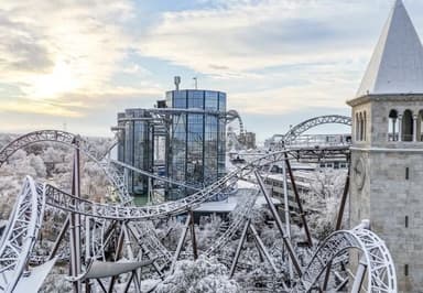 Séjour 2J/1N 2 pers : Billets 2 jours Europa-Park + Hôtel Holiday Inn Express Ringsheim 3* + PDJ + conso - ex : 14/11 au 15/11 (119,5€/P) - Cdiscount Voyages