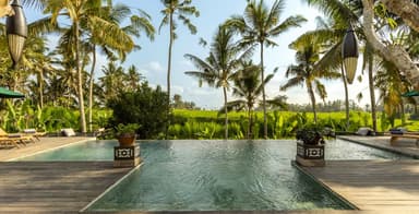 Séjour 7J/6N pour 2 à Bali (Indonésie) - 2 hôtels 5* + Villa avec piscine privée + Petits-déjeuners - Du 22 au 28 septembre (443€/pers) - Voyage Privé