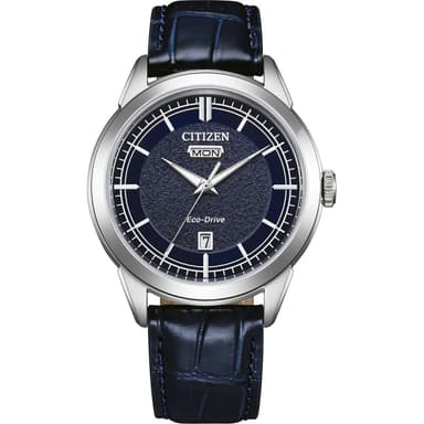 Citizen Men Eco-Drive Leather Strap Watch - Amazon