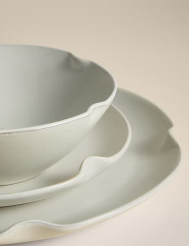 12 Piece Diner 12 Piece Crimped Scallop Diner Set - Free C&C - Marks & Spencer