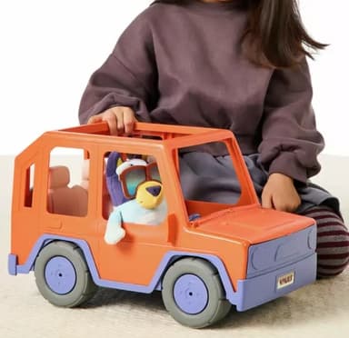 Bluey Buddies Big Heeler 4WD Playset Including Exclusive 8 inch Bluey Plush - Free C&C - Argos