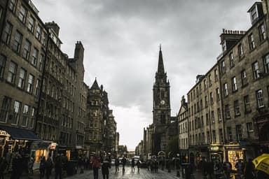 Day Trip: Return Flights from London (£30), Belfast (£31), Bristol (£59) & Birmingham (£53) to Edinburgh (September). Seatbag Incl. No Hotel - Skyscanner
