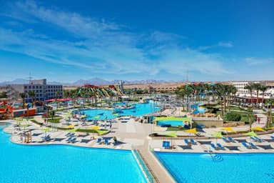All inclusive holiday to Egypt. 25-jan - 1 feb. flight from Luton. 4 star Titanic Resort & Aquapark. 2 people sharing - Holiday Pirates
