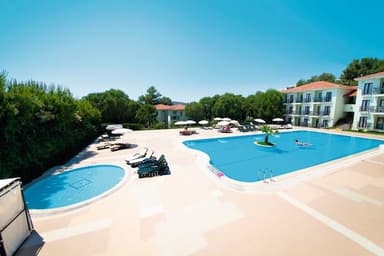 28 Nts All inclusive 4 Star Turkey £1200pp - 2 Adults - Hotel Greenland in Ovacik, Gatwick 26 Sept (Full Tui Package w/ Luggage & Transfers) - Holiday Hypermarket