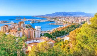12-20 August, Return flights to Málaga, Spain from Bristol with EasyJet - Hand Luggage 45x36x20cm - easyJet