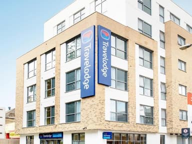 August Bank Holiday Week (Aug 30/31) | Travelodge Family Rooms from £27.99 (2A/2C) & Double Room from £24.99 (2A) Selected Location/Dates - Travelodge