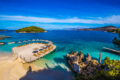 5 Nächte Albanien mit Glasboden-Pool: Ksamil im Boutique Hotel inkl. Frühstück & Flügen (2 Personen) - Urlaubspiraten
