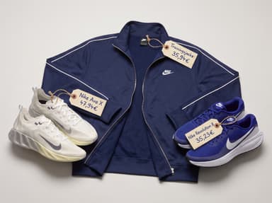 About You | Nike Ava X • 39 - 46 | Nike Club Oversized Trackjacket • S - XL für 35,94€ | Nike Revolution 8 • 42.5, 44.5 - 45.5 für 35,23€ - ABOUT YOU