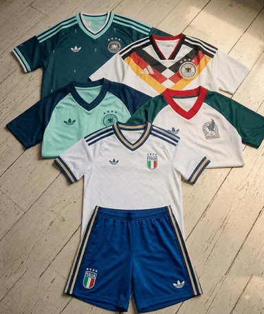 Adidas Kinder Sammeldeal | Fußball DFB Trikot Heim/ Auswärts; DFB Pre Match Shirt, Mexico Pre Match Trikot, Italien Set (Trikot + Hose) - Lounge By Zalando