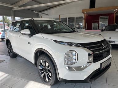 Privatleasing Mitsubishi Outlander PHEV Diamant für 175€/306PS/24 Monate| 36 Monate 189€+förderfähig/LF 0.40 GLF 0.53(eff 228€/99€ bei Förd) - Null Leasing