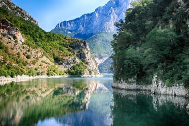 8 Tage Albanien - Dürres inkl. Unterkunft & Flug ab 145€ p.P. / Alleinreisende ab 242€