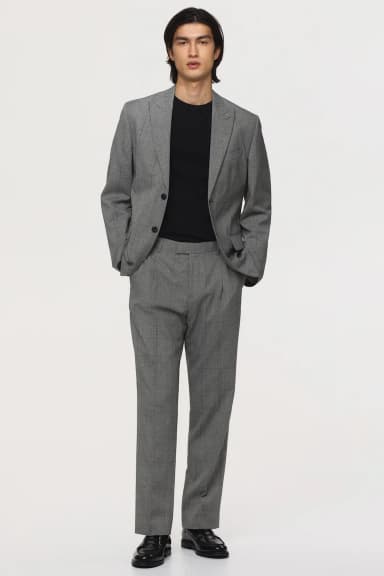 H&M Anzughose in Regular Fit für 17,99 € (statt 49,99 €), -64% - H&M