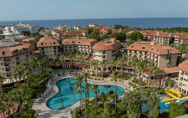 7 Nächte im 5* Resort mit Aquapark & All Inclusive Plus, Direktflug & Transfer - Side (Türkei) - (2 Erwachsene + 1 Kind) - Urlaubspiraten