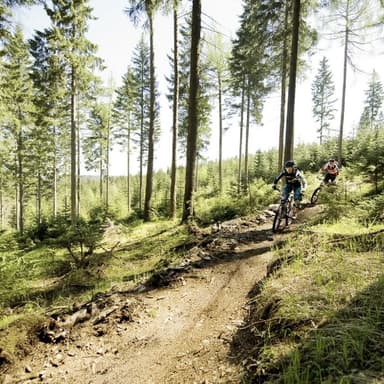 (Oberwiesenthal / Erzgebirge) Familienurlaub: 3 Nächte inkl. Frühstück ab 212€ für 2 Erwachsene + 2 Kinder - Urlaubspiraten