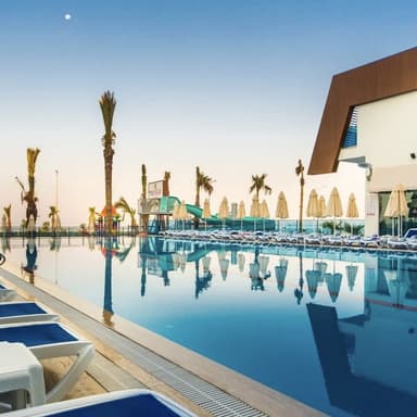 Türkei (Alanya): 7 Nächte im 5-Sterne All-Inclusive Resort inkl. Flug mit Gepäck ab 369€ p.P. | Okt - Urlaubspiraten
