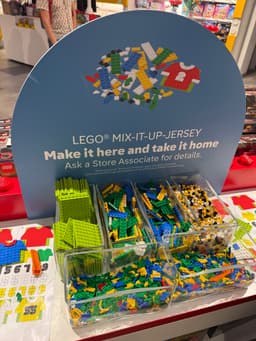 Lego - Trikot bauen und kostenlos mitnehmen (Airport MUC / München)