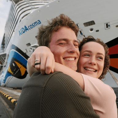 AIDA Tag des Kusses Sale: z.B. Premium All-Inclusive Kanaren Kreuzfahrten ab 695€ p.P. | Karibik 1395€ | Transreisen 990€ | Asien 2205€ - AIDA