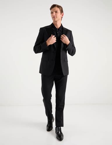 Liverpool: Traje Calvin Klein para Hombre | Lana | Tallas disponibles: 36R, 38R, 40R, 42R, 44R, 46R y 48R. - Liverpool