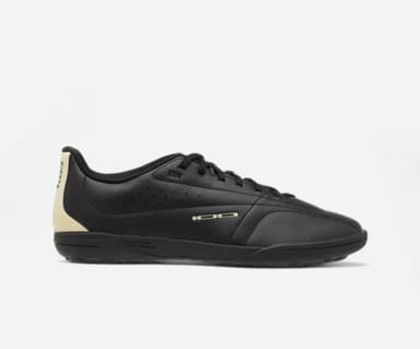 Decathlon: Tenis de futbol negros Turf - Decathlon